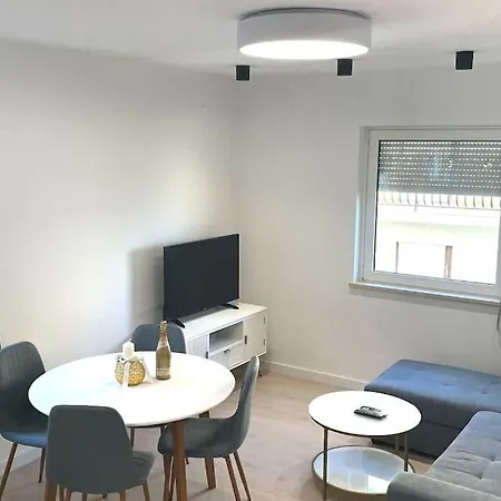 At Jenny * 오미스