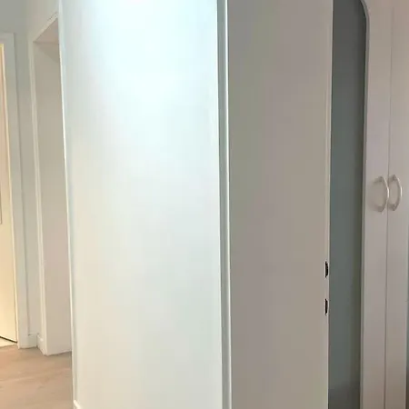 At Jenny 아파트 *